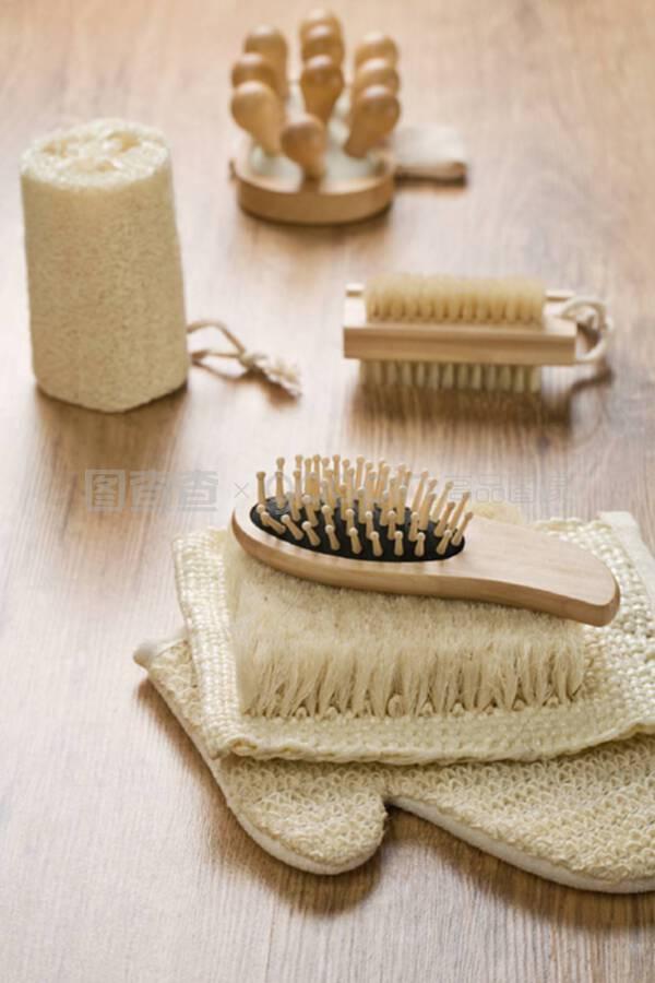 沐浴用品的組成與計(jì)算機(jī)信息技術(shù)咨詢服務(wù)的融合發(fā)展